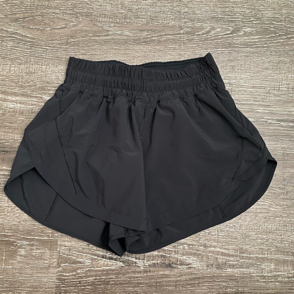 Lululemon track that short